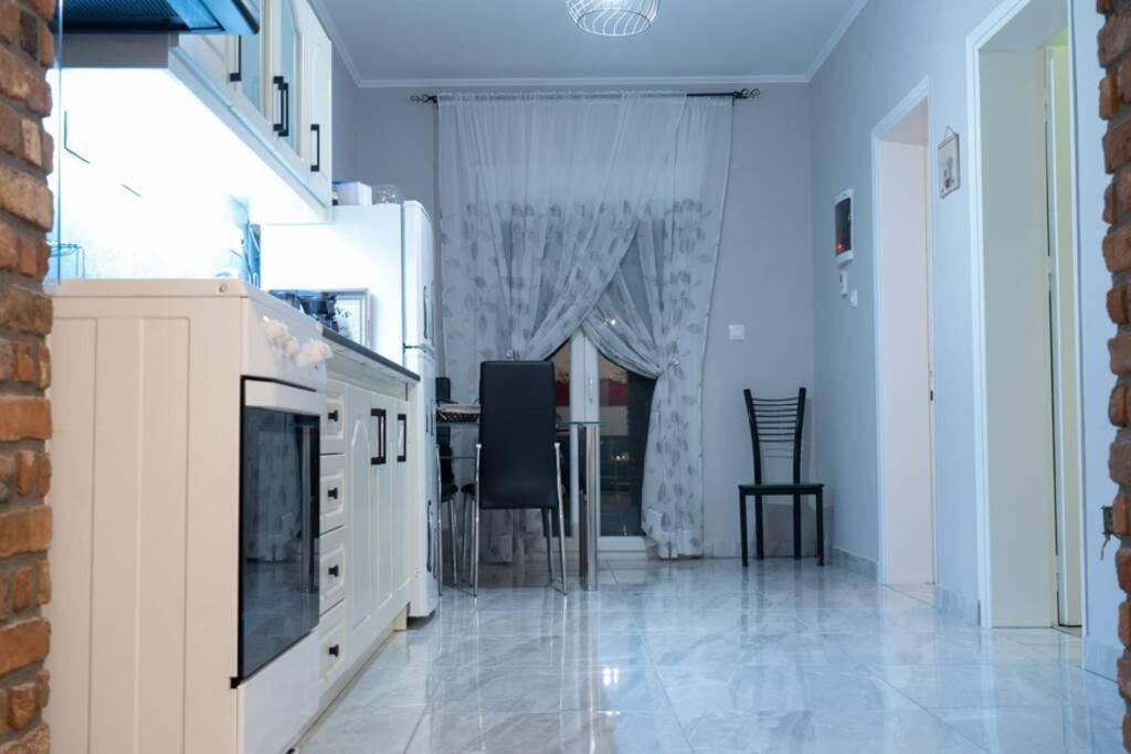 Villa Το Άλλο Σπίτι... Aridaía Exterior foto